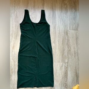Dark Green Sleeveless Dress